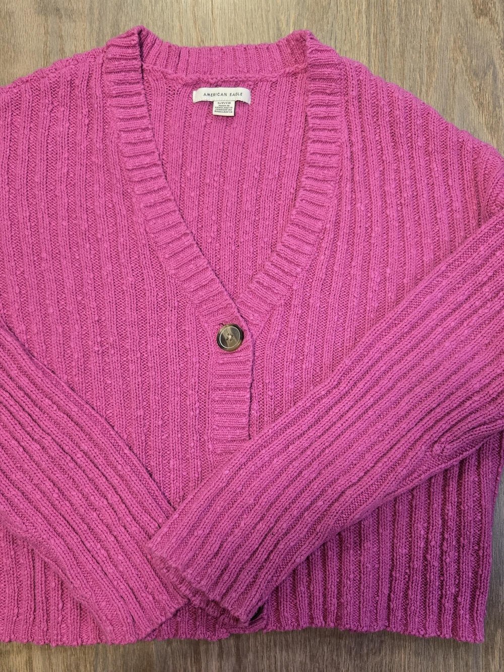 American Eagle Outfitters Hot Pink Ribbed V‑Neck Sweater with Button